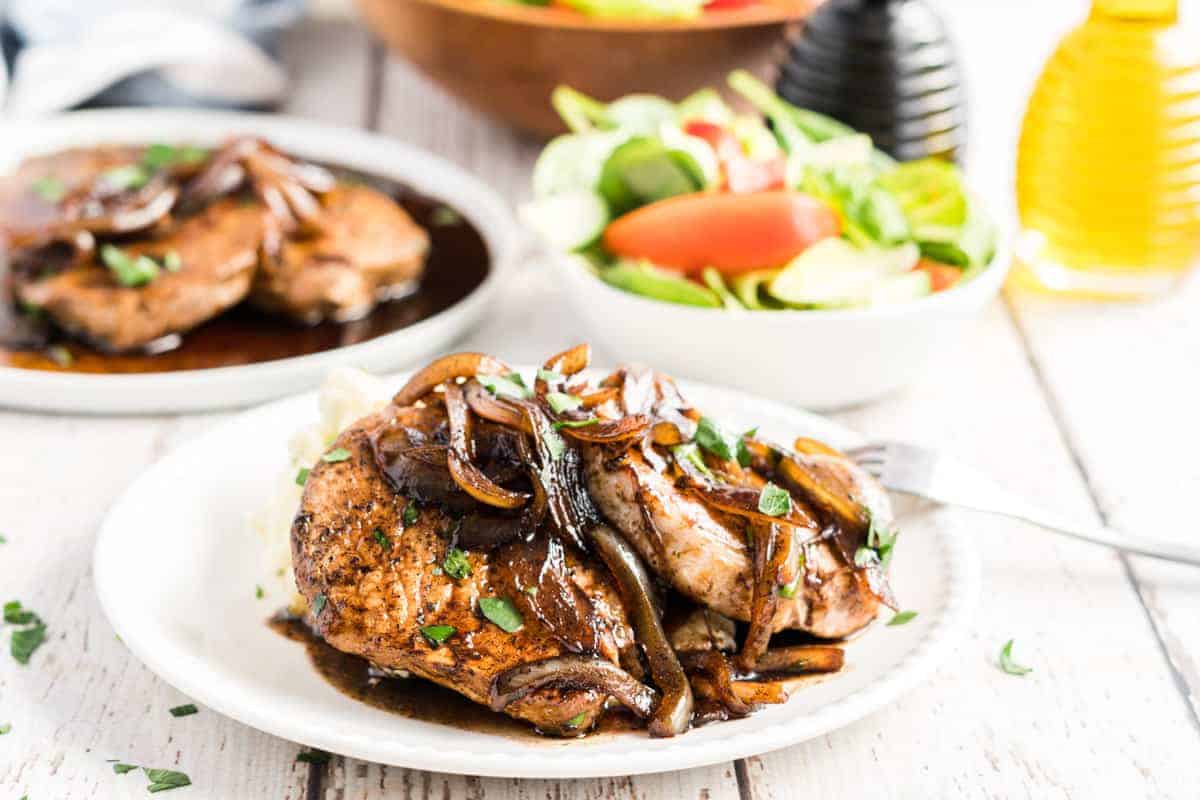 Boneless Pork Chops with Balsamic Glaze
