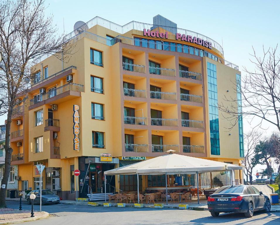 Relaxation Paradise Hotel