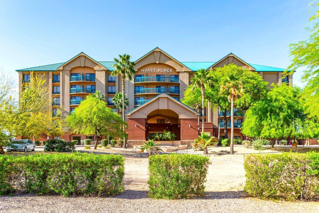 Hyatt Place Phoenix Airport