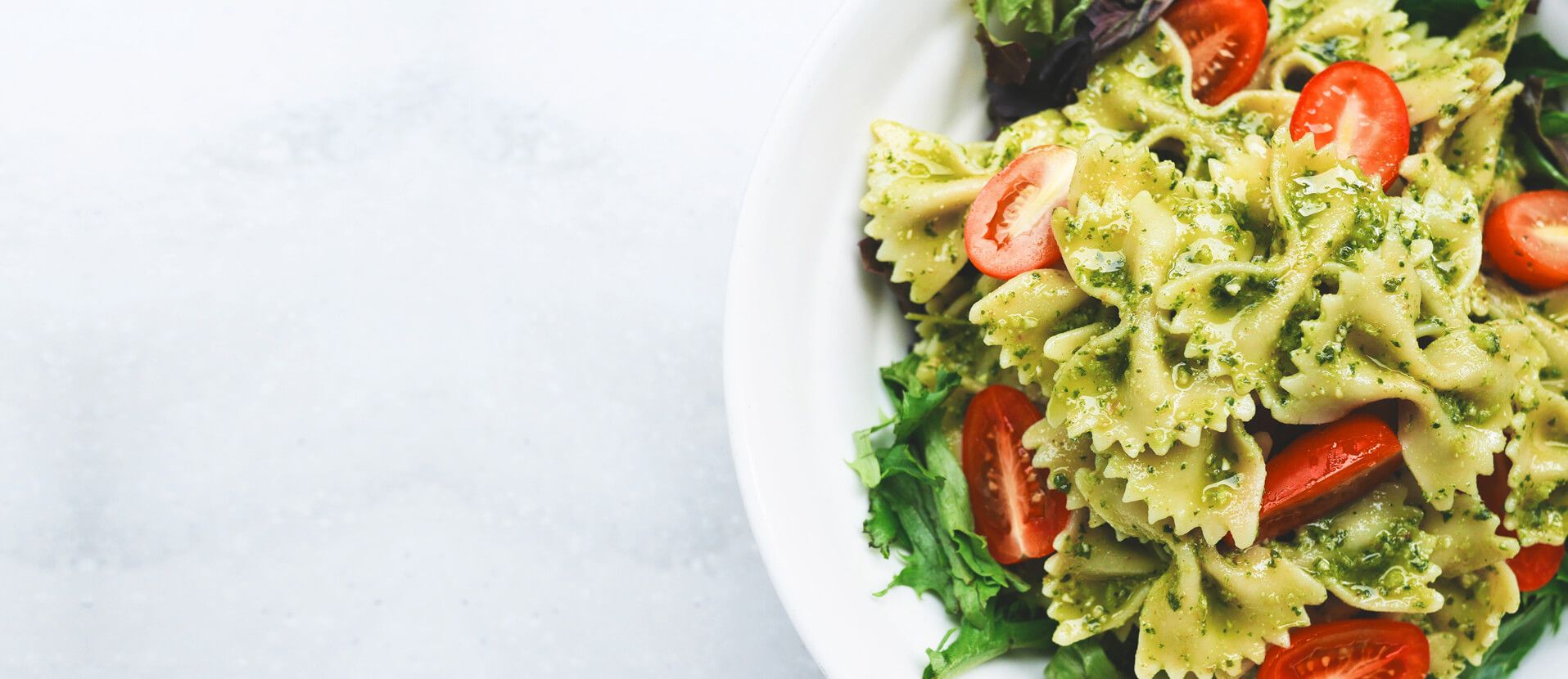 Trenette al Pesto con Tomates Cherry