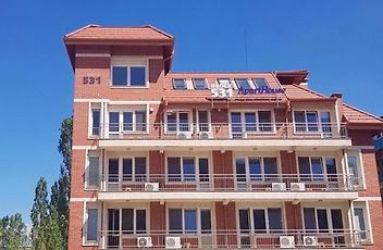 Apartamento en el barrio de Mladost