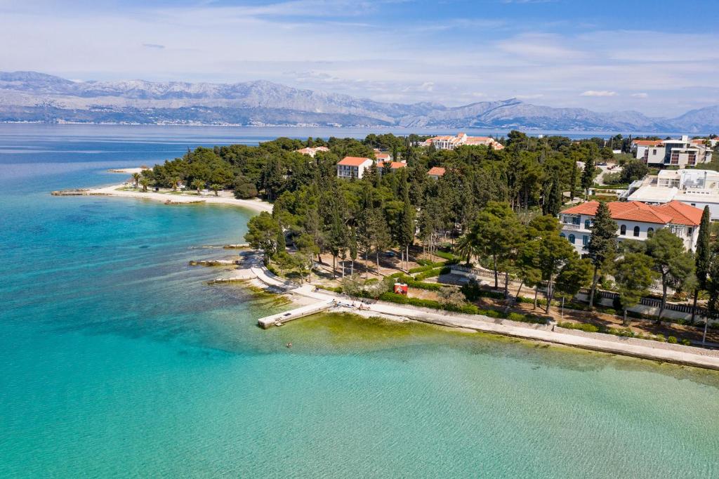 Hotel Velaris