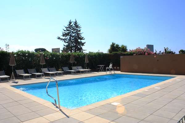 Hotel Kyriad Cannes Mandelieu