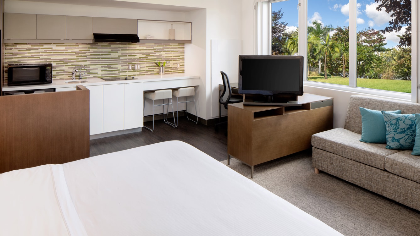 Element Miami International Airport