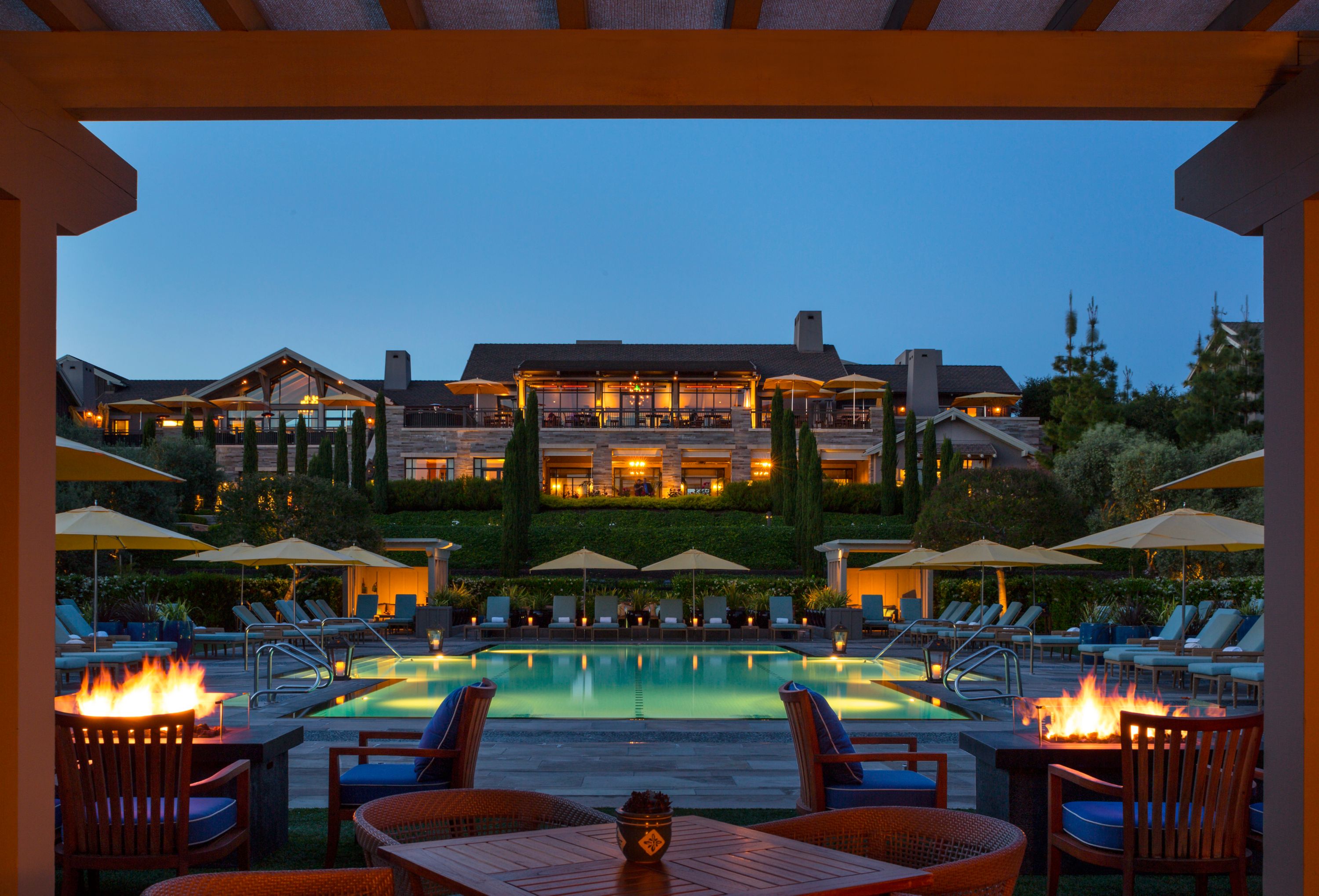 Elegant Villa with Pool and Tennis Court in Palo Alto