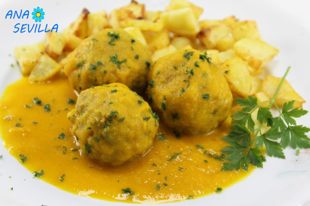 Albóndigas en salsa de zanahoria