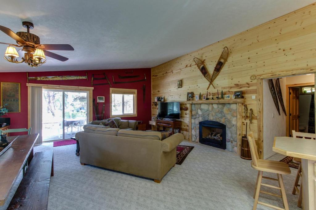 Rustic Cabin Retreat