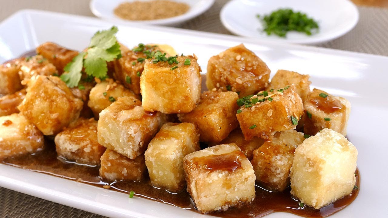 Tofu frito con salsa de mostaza y miel