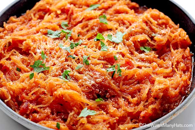 Spaghetti Squash with Marinara Sauce