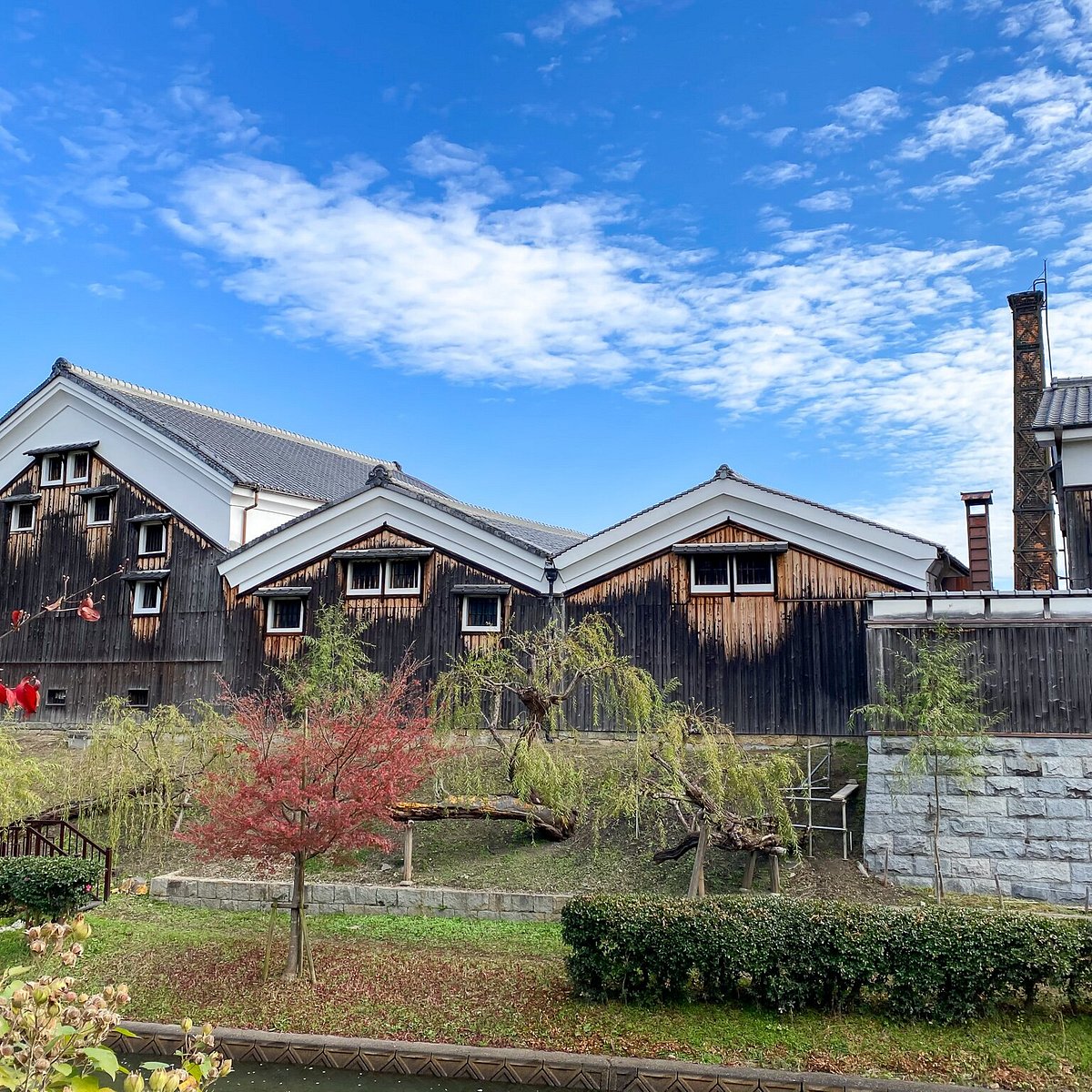 Day 5: Fushimi Inari and Sake Tasting