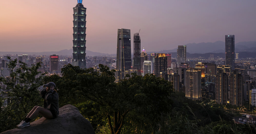 Charming Villa in Taipei's Artistic Neighborhood
