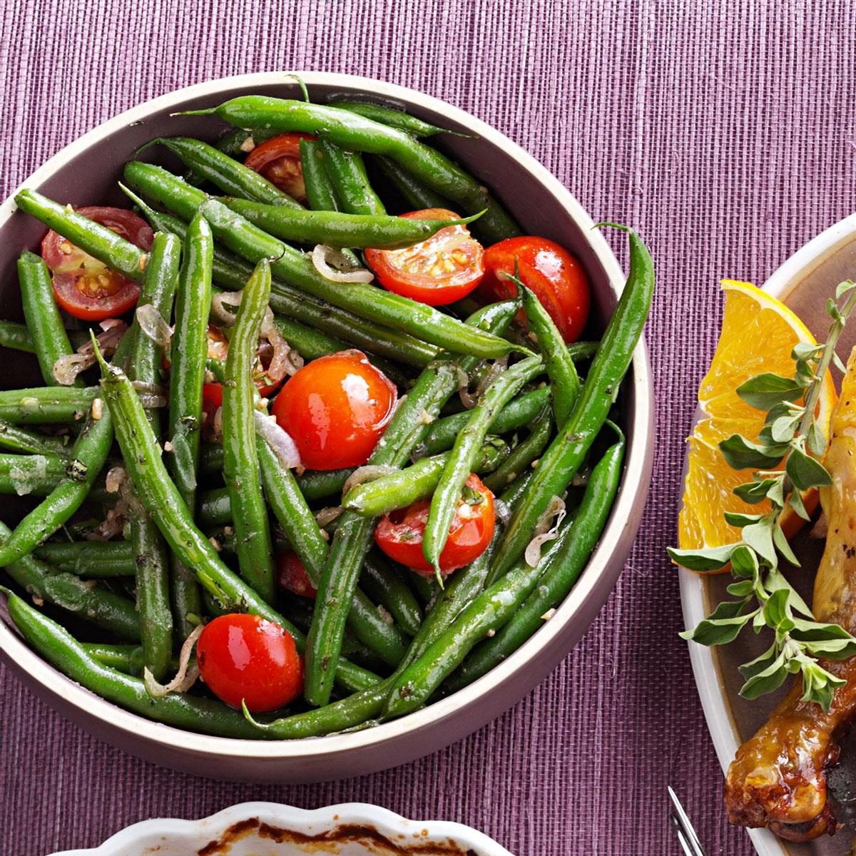 Green Beans with Tomatoes and Basil