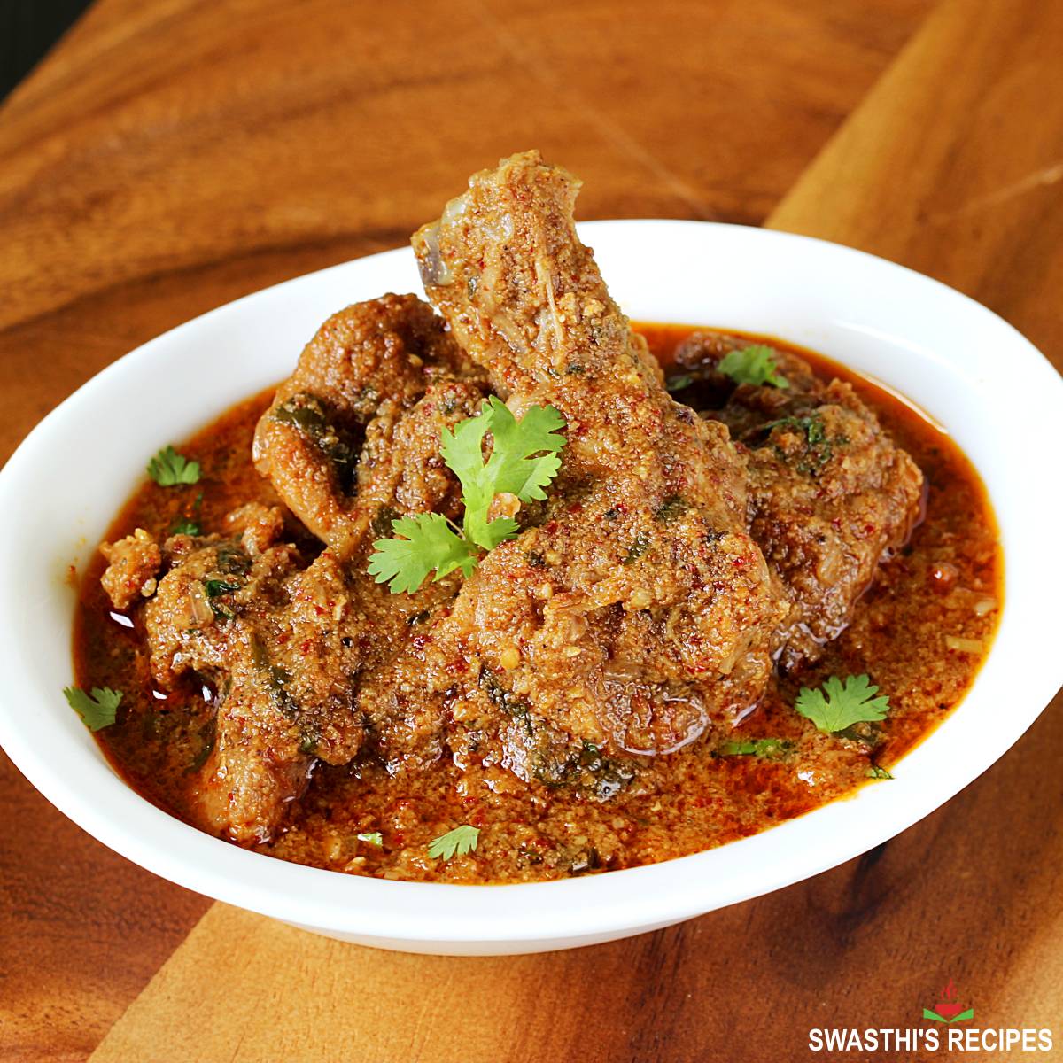 Kolhapuri Chicken Pandhra Rassa