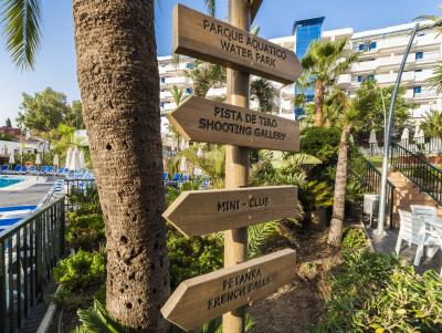 Hotel Los Patos Park