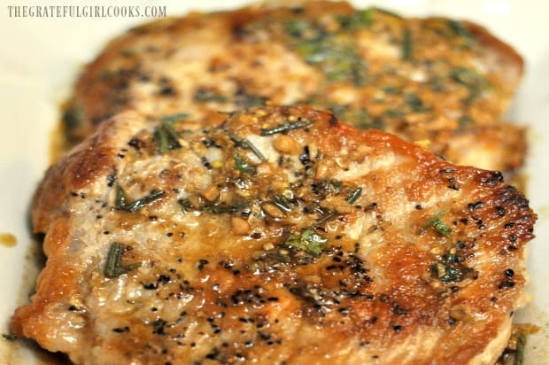 Pork Chops with Lemon Herb Sauce