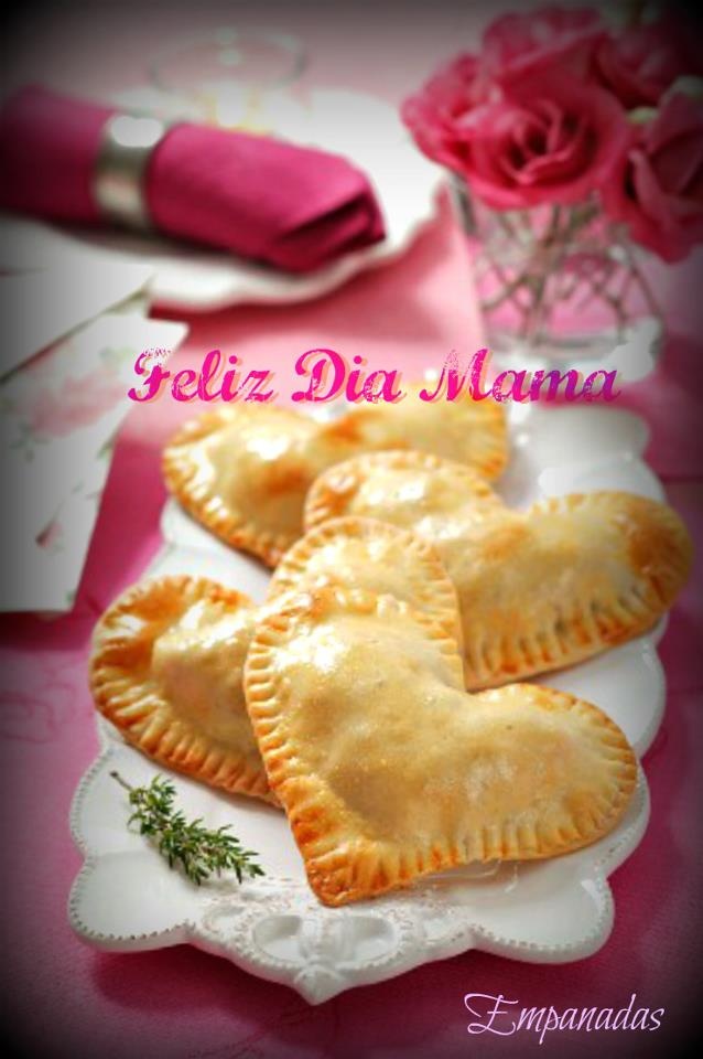 Empanadas de mariscos estilo Cioppino